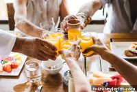 Senior Living CCRCs Open Dining to the Public: What to Know