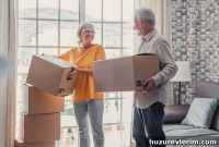 Senior Downsizing: Compassionate Steps to Letting Go and Moving Forward
