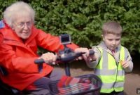 Grandparents and Toddlers: Heartwarming Ways They Bond and Thrive